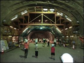 こばやし峠トンネル／分岐トンネル見学